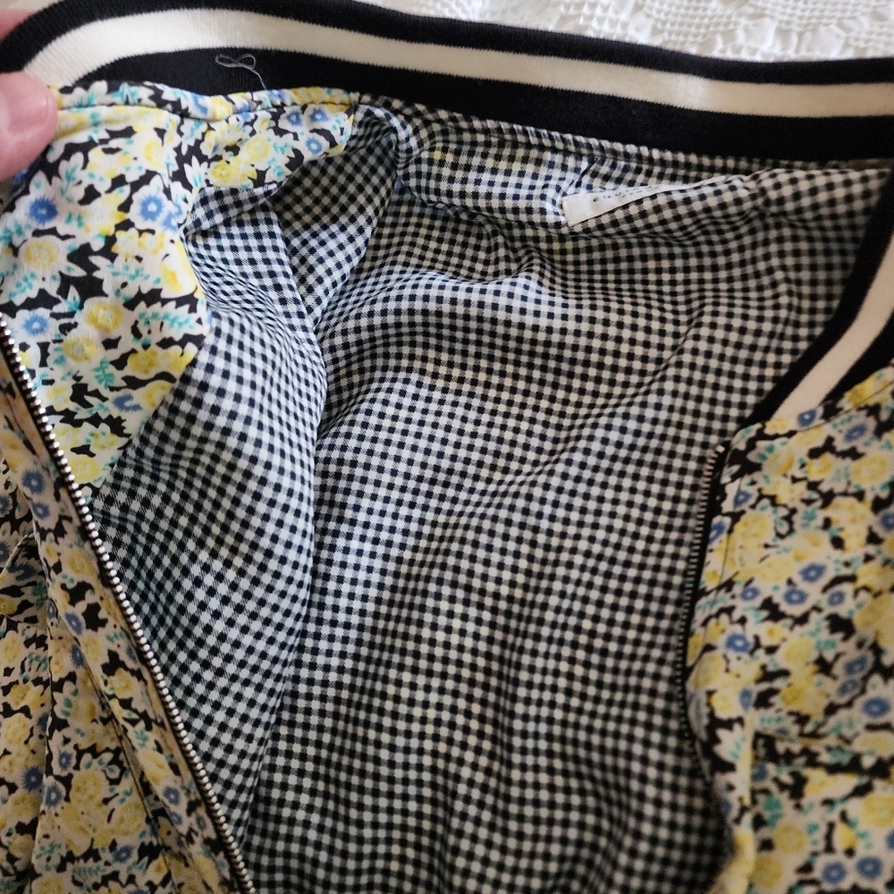 Equipment Abbott Bomber Jacket Coat Zip Up Pure Silk Floral Flowers Size XS - Picture 15 of 16